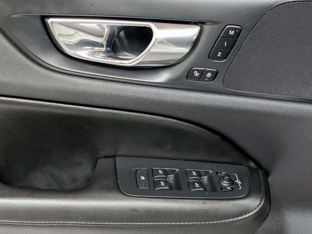 used 2023 Volvo S60 Recharge Plug-In Hybrid car, priced at $29,161