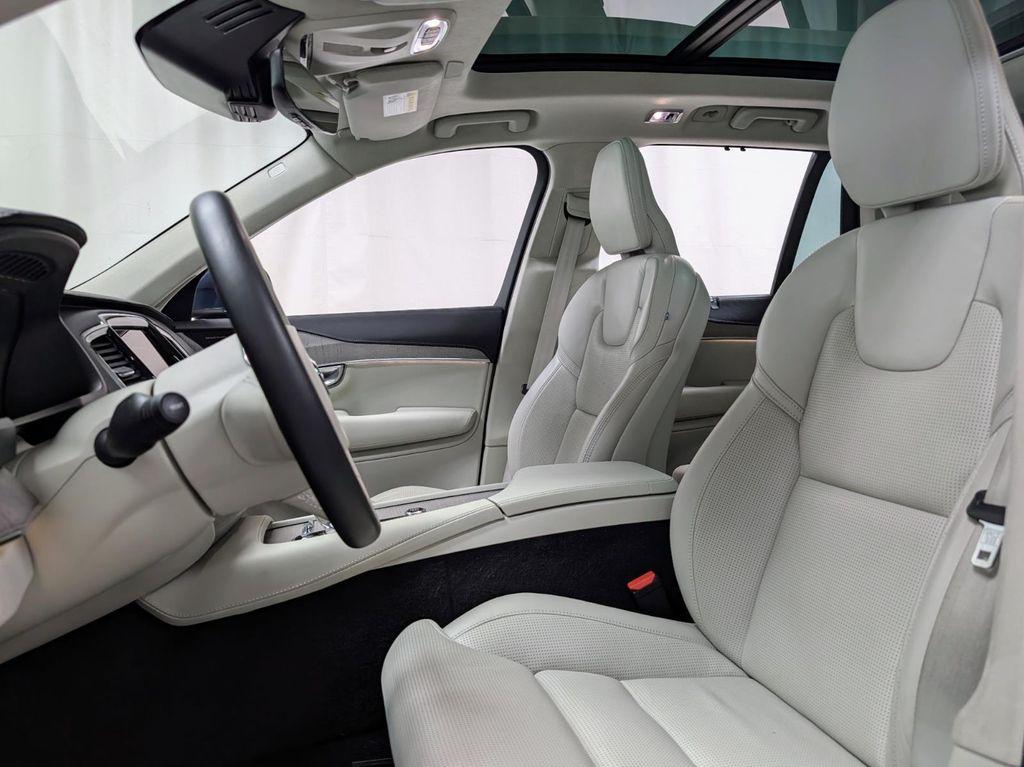 used 2022 Volvo XC90 Recharge Plug-In Hybrid car, priced at $47,995