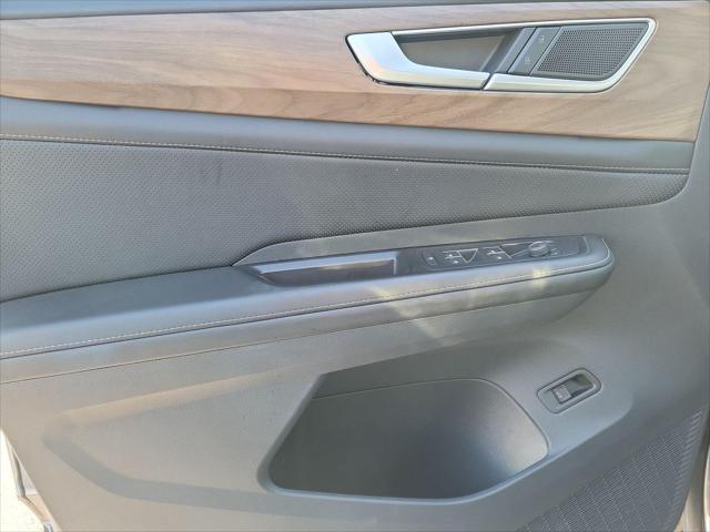 used 2024 Volkswagen Atlas car, priced at $33,722
