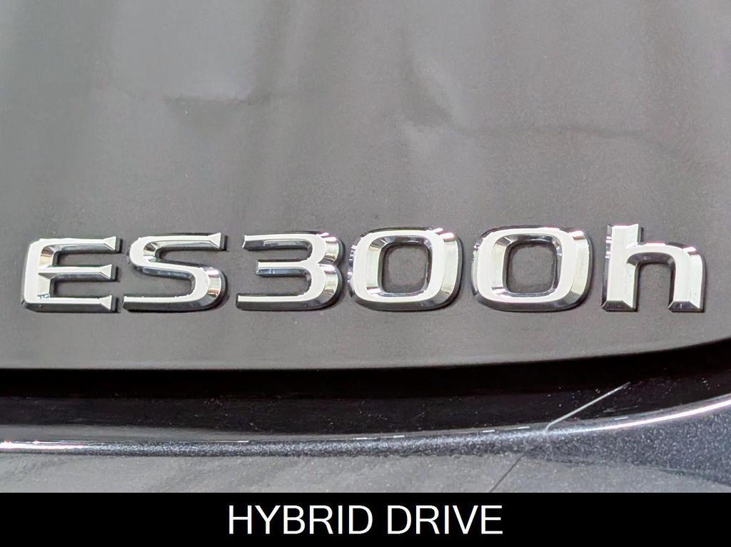 used 2024 Lexus ES 300h car, priced at $41,417