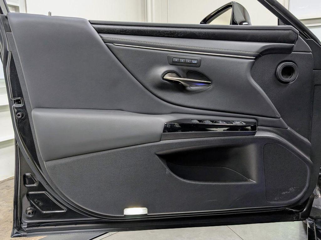 used 2024 Lexus ES 300h car, priced at $41,417