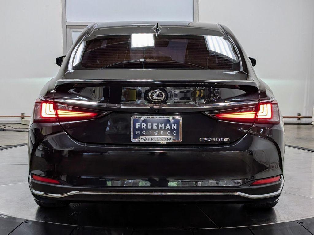 used 2024 Lexus ES 300h car, priced at $41,417