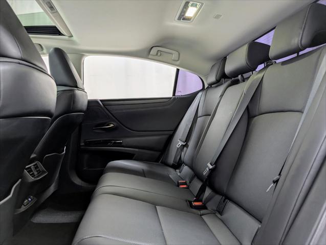 used 2024 Lexus ES 300h car, priced at $43,978
