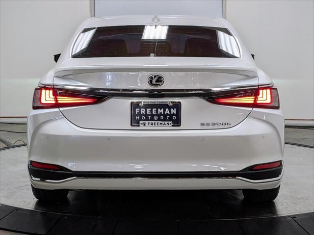 used 2024 Lexus ES 300h car, priced at $43,978