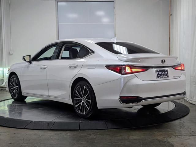 used 2024 Lexus ES 300h car, priced at $43,978