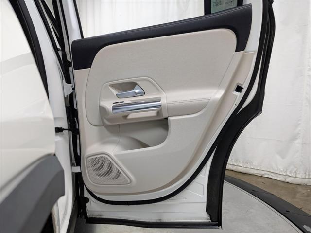 used 2022 Mercedes-Benz GLA 250 car, priced at $29,991