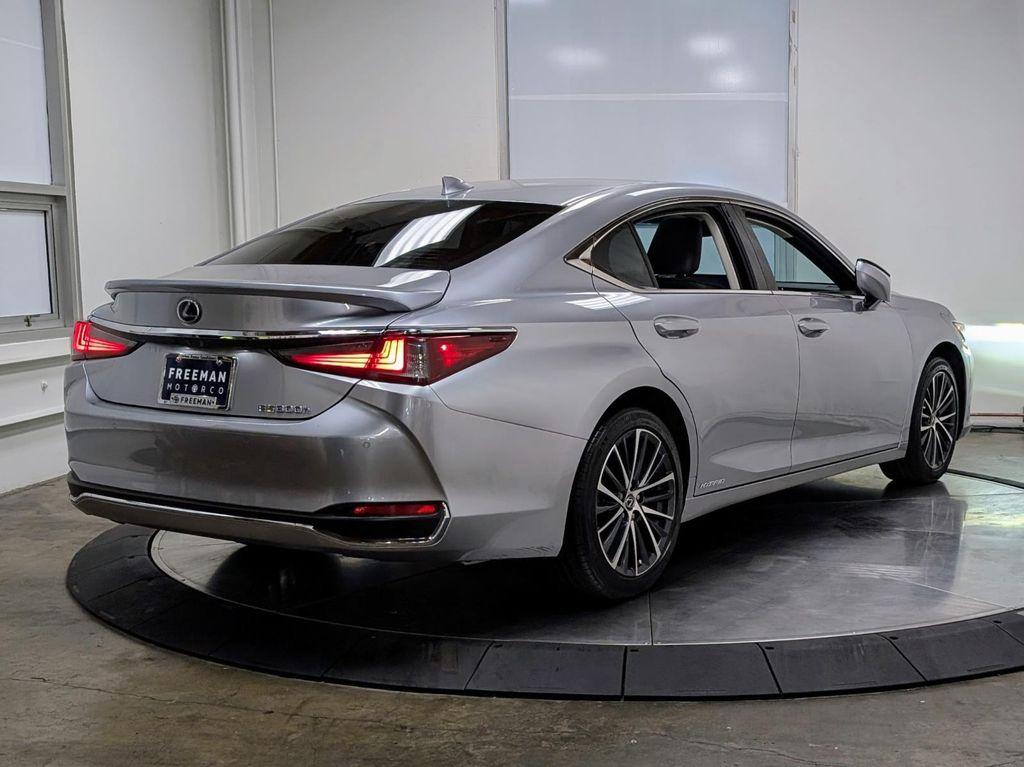 used 2022 Lexus ES 300h car, priced at $33,995