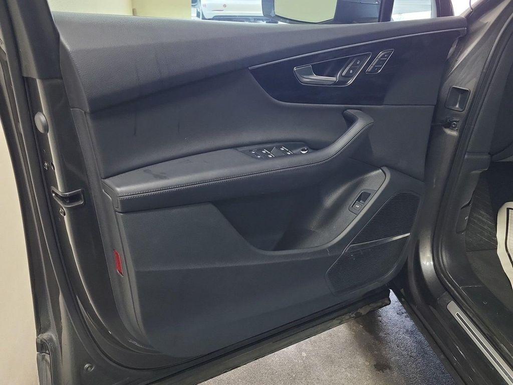 used 2023 Audi Q7 car, priced at $36,995