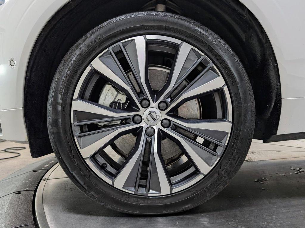 used 2022 Volvo XC60 Recharge Plug-In Hybrid car, priced at $43,291