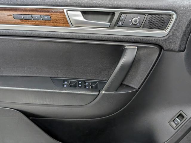 used 2015 Volkswagen Touareg car, priced at $21,995