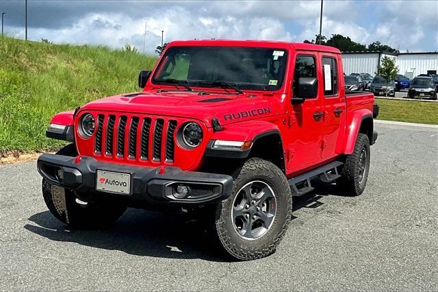 used 2023 Jeep Gladiator car, priced at $43,222