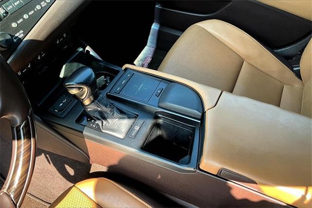 used 2019 Lexus ES 350 car, priced at $24,536