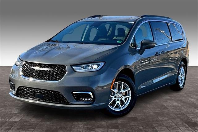 used 2022 Chrysler Pacifica car, priced at $21,084