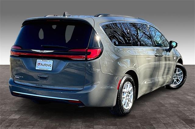 used 2022 Chrysler Pacifica car, priced at $21,084