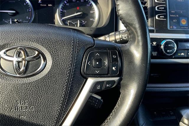 used 2019 Toyota Highlander car, priced at $26,308