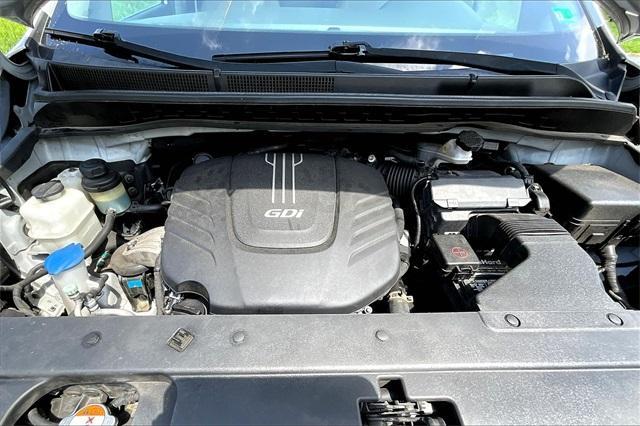 used 2016 Kia Sedona car, priced at $9,587