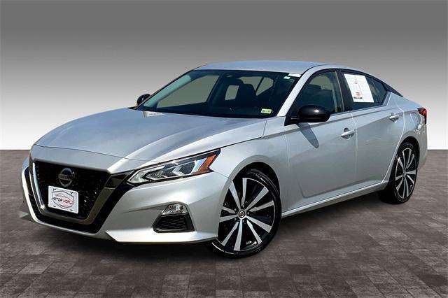 used 2021 Nissan Altima car, priced at $17,999