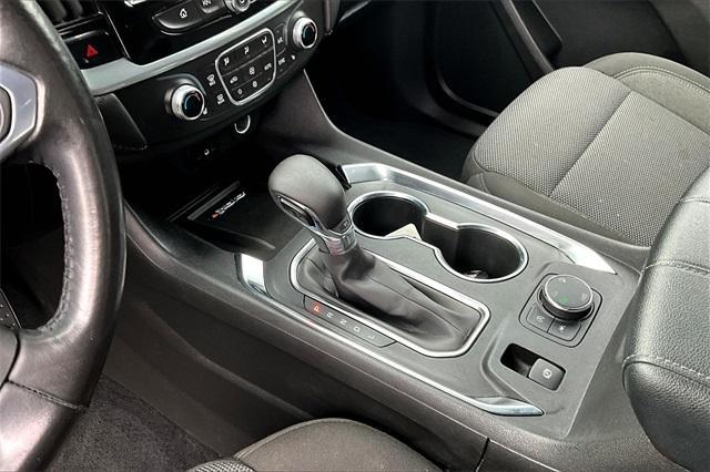 used 2022 Chevrolet Traverse car, priced at $23,429