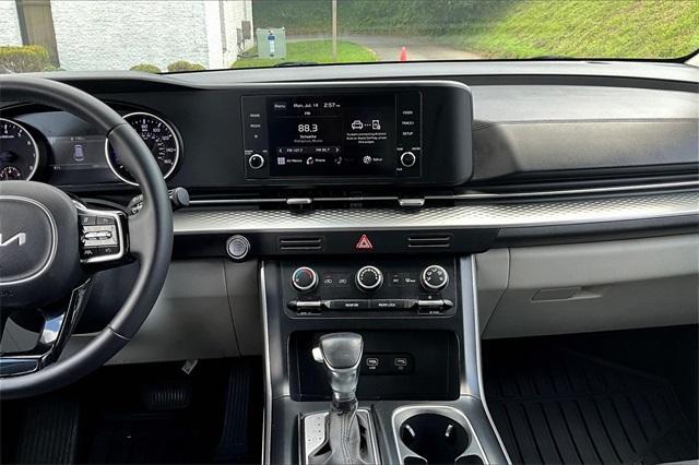 used 2022 Kia Carnival car, priced at $23,786