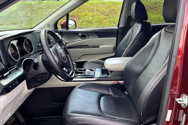 used 2022 Kia Carnival car, priced at $23,786