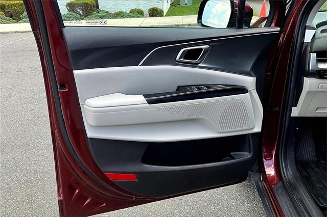 used 2022 Kia Carnival car, priced at $23,786