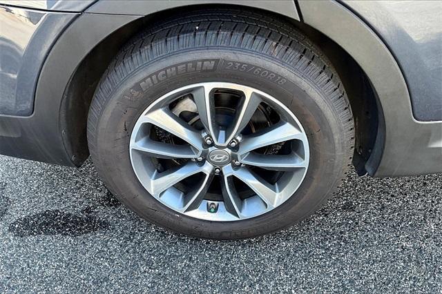 used 2017 Hyundai Santa Fe car, priced at $14,429