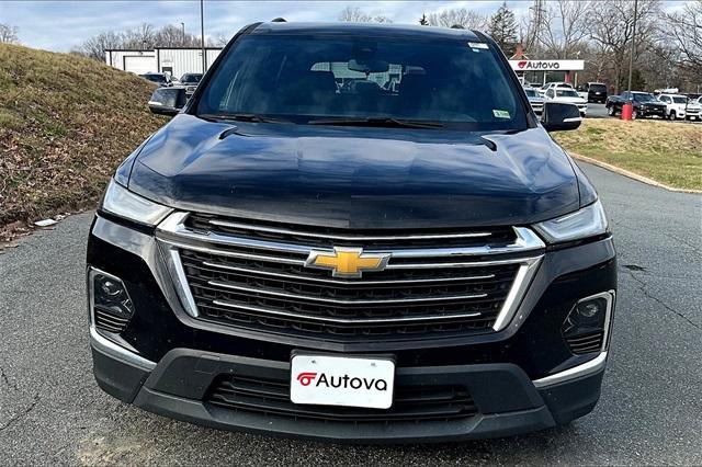 used 2022 Chevrolet Traverse car, priced at $27,386