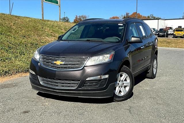 used 2017 Chevrolet Traverse car, priced at $13,393