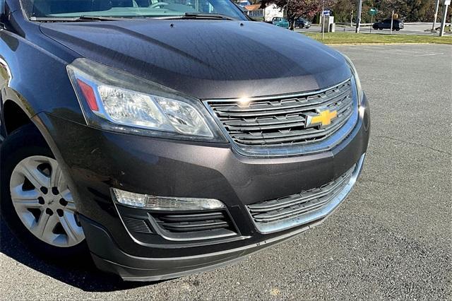 used 2017 Chevrolet Traverse car, priced at $13,393