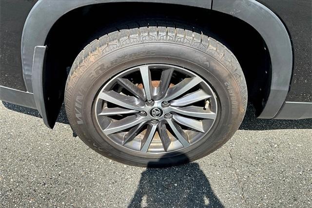 used 2019 Toyota Highlander car, priced at $24,966