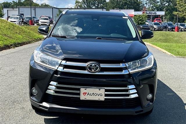 used 2019 Toyota Highlander car, priced at $24,966