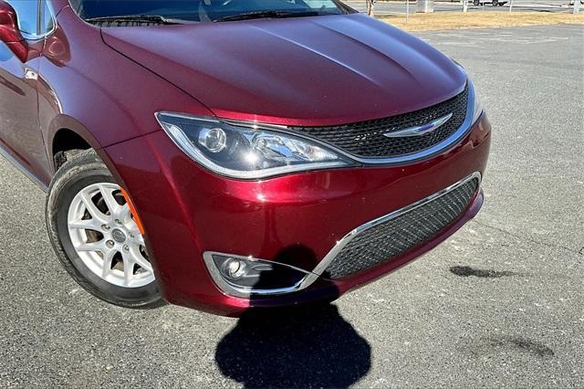 used 2020 Chrysler Pacifica car, priced at $17,057