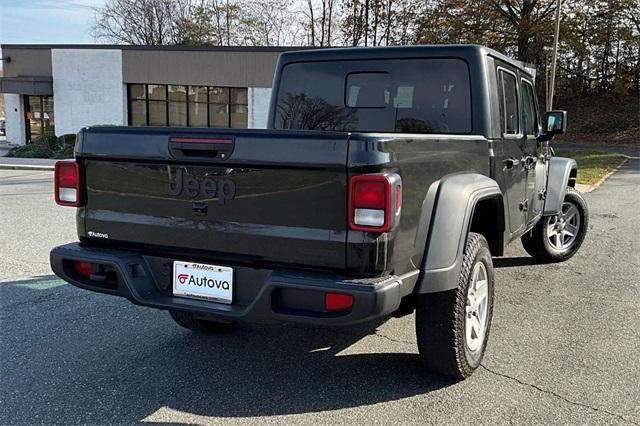 used 2020 Jeep Gladiator car, priced at $25,594