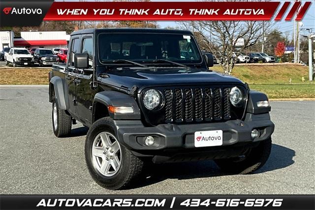 used 2020 Jeep Gladiator car, priced at $25,594