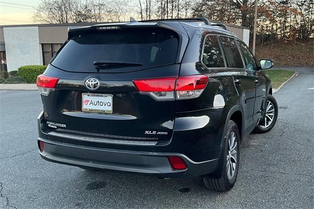 used 2018 Toyota Highlander car, priced at $24,878