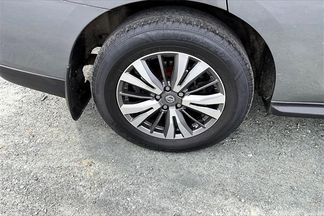 used 2018 Nissan Pathfinder car, priced at $15,770