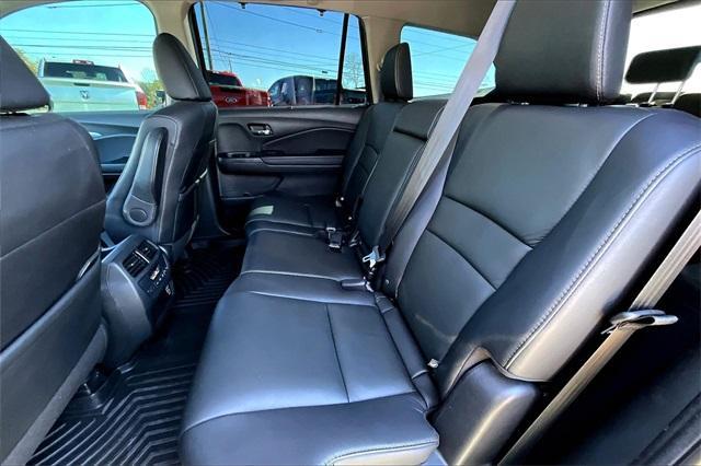 used 2021 Honda Pilot car, priced at $29,366