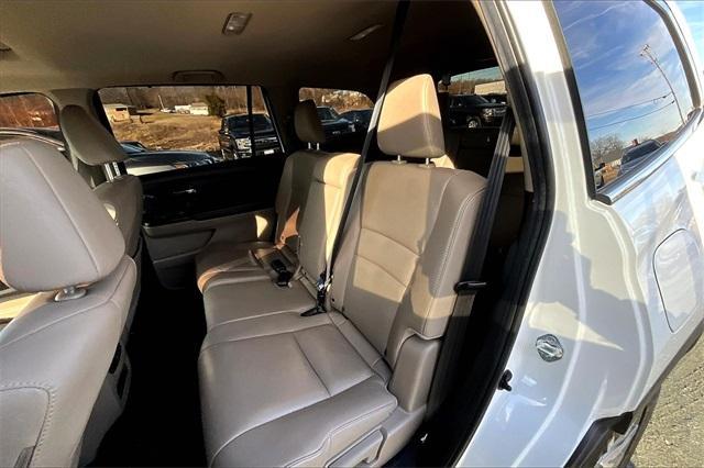 used 2021 Honda Pilot car, priced at $26,145