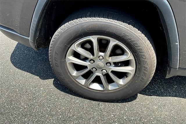used 2015 Jeep Grand Cherokee car, priced at $10,251