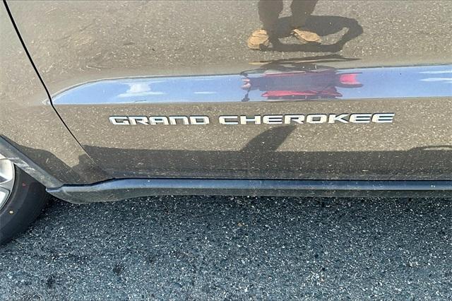 used 2015 Jeep Grand Cherokee car, priced at $10,251