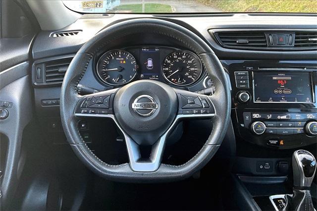 used 2019 Nissan Rogue car, priced at $17,883