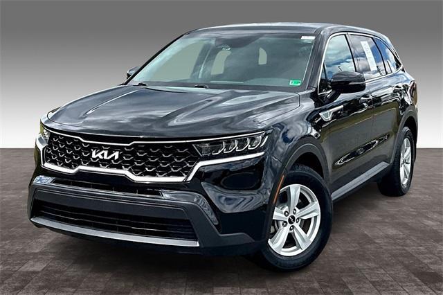 used 2023 Kia Sorento car, priced at $22,254