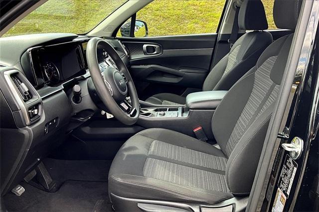 used 2023 Kia Sorento car, priced at $22,254