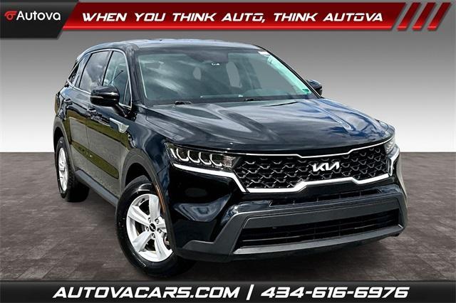 used 2023 Kia Sorento car, priced at $22,254