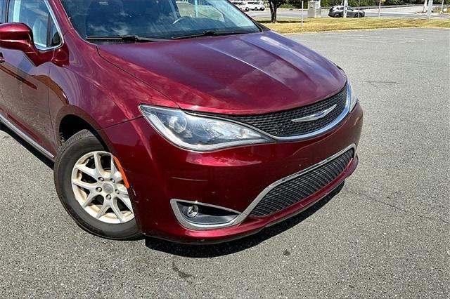 used 2020 Chrysler Pacifica car, priced at $15,754