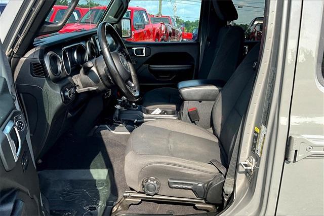 used 2021 Jeep Gladiator car, priced at $27,071