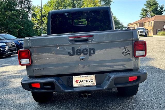 used 2021 Jeep Gladiator car, priced at $32,477