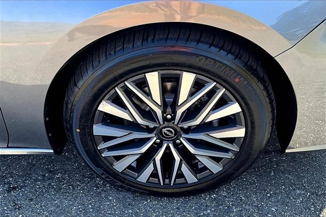 used 2024 Nissan Altima car, priced at $21,468