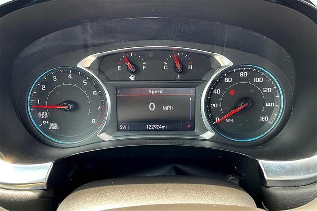 used 2022 Chevrolet Traverse car, priced at $25,642