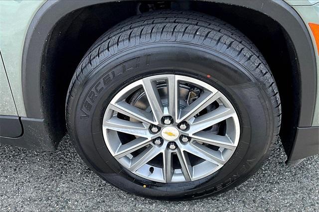 used 2022 Chevrolet Traverse car, priced at $25,642
